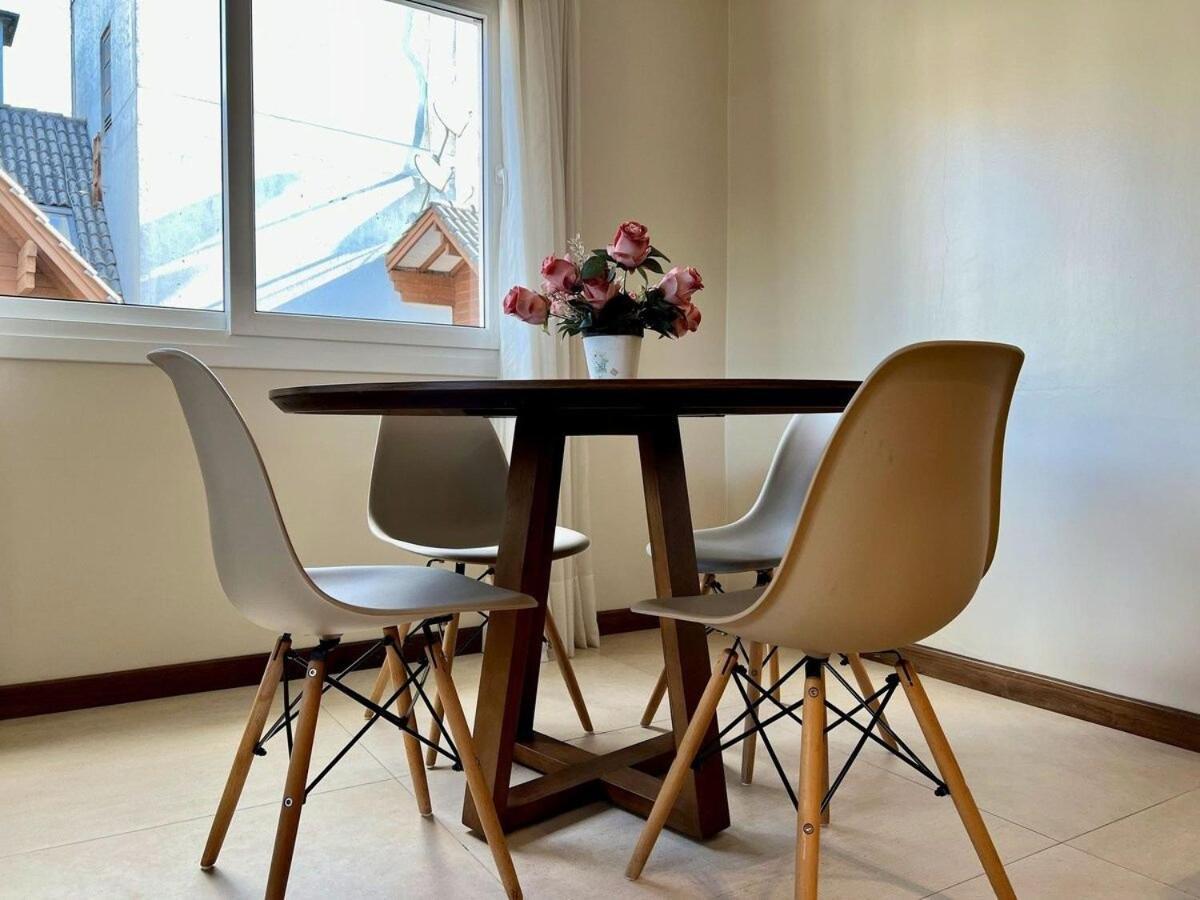 Apartamentos Villa Di Favero Centro By Achei Грамаду Екстериор снимка